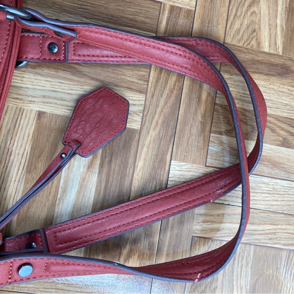 Jessica Simpson bag - Picture 6 of 16